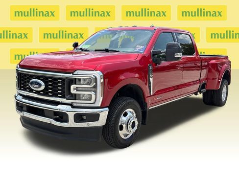 Certified 2024 Ford F350 Lariat w/ Lariat Ultimate Package AWD/4WD image 15