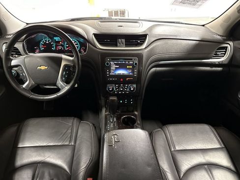 Used 2015 Chevrolet Traverse LT FWD image 10