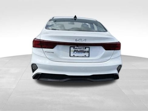 Used 2023 Kia Forte LXS FWD image 11