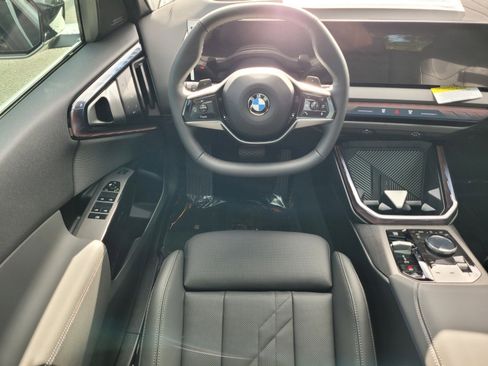 Used 2026 BMW X3 xDrive30 w/ Premium Package image 12