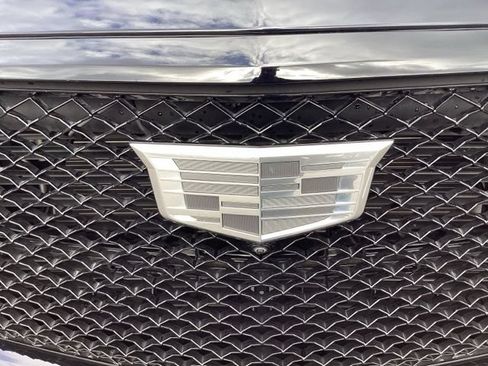 Used 2023 Cadillac Escalade ESV Sport Platinum w/ LPO, ONYX Package AWD/4WD image 29