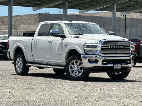 Used 2020 RAM 2500 Laramie AWD/4WD image 1