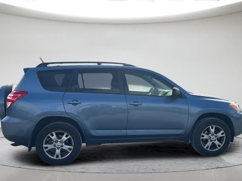 Used 2011 Toyota RAV4 4WD V6 w/ Upgrade Value Pkg image 7