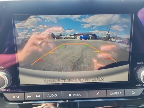 New 2025 Nissan Pathfinder SV w/ Black Appearance Package image 17