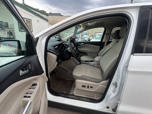 Used 2015 Ford Escape SE AWD/4WD image 14