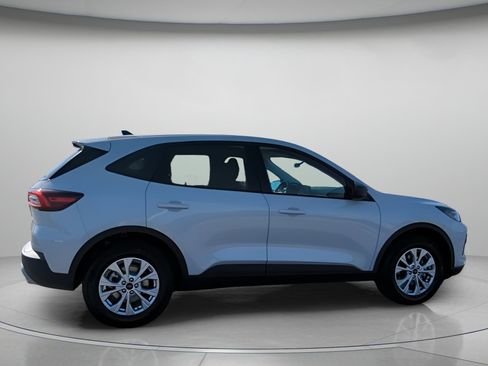 New 2026 Ford Escape Active FWD image 33