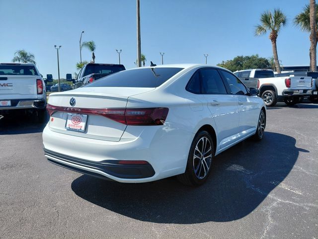 Used 2025 Volkswagen Jetta Sport FWD image 4