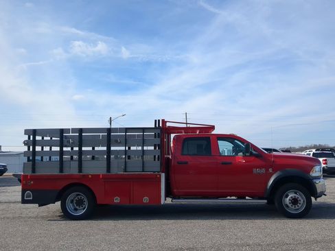 Used 2018 RAM 5500 Tradesman w/ Max Tow Package image 2