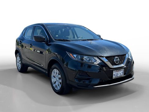 Used 2020 Nissan Rogue Sport S FWD image 7