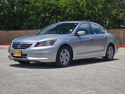Used 2012 Honda Accord LX image 7