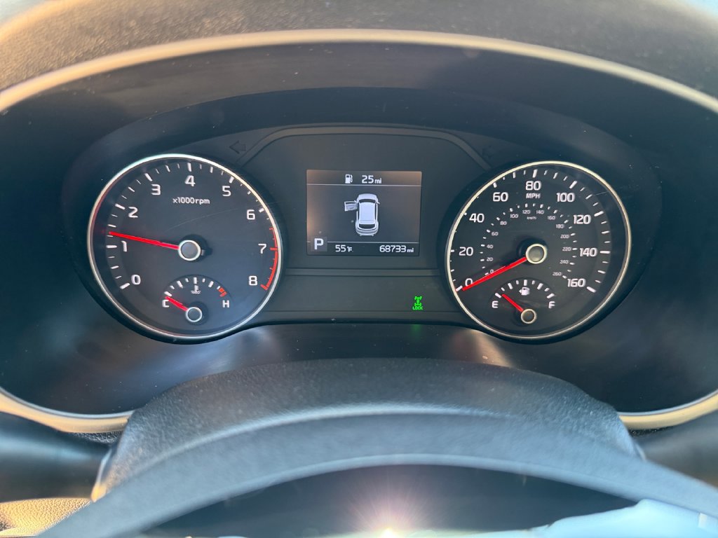 Used 2022 Kia Sportage LX AWD/4WD image 16