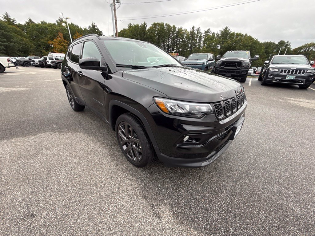 Certified 2026 Jeep Compass Limited AWD/4WD image 7
