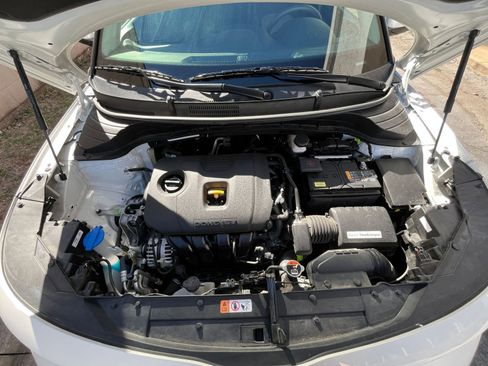 Used 2025 Kia Soul LX w/ LX Technology Package image 31