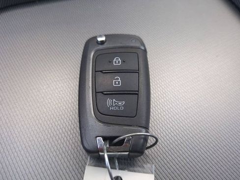 Used 2022 Hyundai Palisade SE AWD/4WD image 26