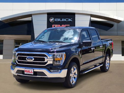 Used 2023 Ford F150 XLT w/ Equipment Group 302A High AWD/4WD image 3