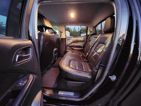 Used 2018 GMC Canyon Denali image 19