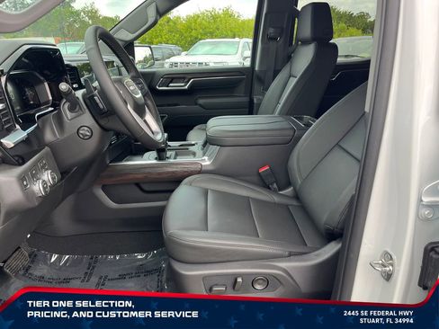 New 2026 GMC Sierra 1500 SLT w/ SLT Premium Plus Package AWD/4WD image 9