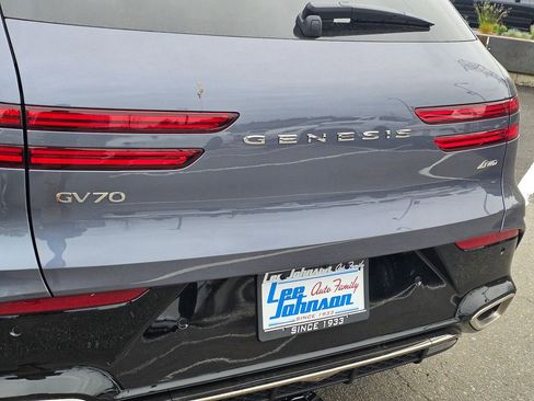 New 2026 Genesis GV70 2.5T Sport Prestige w/ G1 Accessory Package AWD/4WD image 25