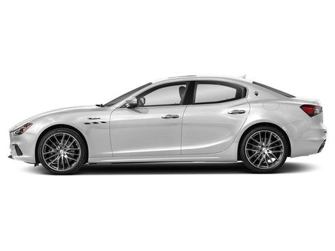 Used 2022 Maserati Ghibli Modena Q4 AWD/4WD image 41