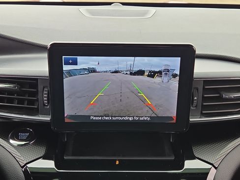 Used 2023 Ford Explorer ST-Line w/ Class IV Trailer Tow Package image 25