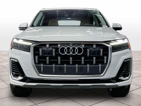 Certified 2025 Audi Q7 3.0T Premium Plus w/ Premium Plus Package AWD/4WD image 3