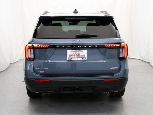 New 2025 Ford Explorer Active image 6