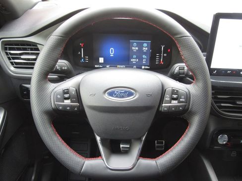 Used 2024 Ford Escape ST-Line w/ Tech Pack #1 AWD/4WD image 24
