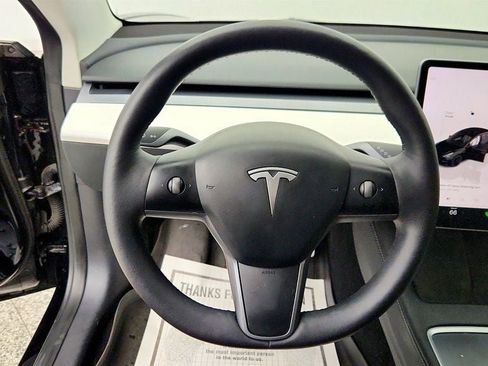 Used 2023 Tesla Model 3 Performance image 13