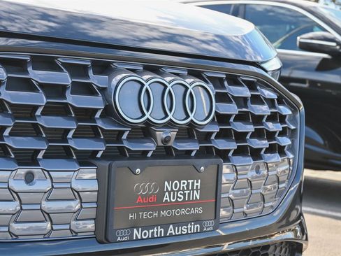 Certified 2025 Audi Q5 Premium w/ Convenience Package image 25
