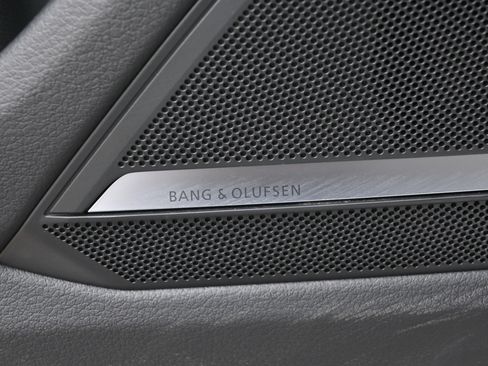 Used 2024 Audi A6 Premium Plus w/ Premium Plus Package image 35