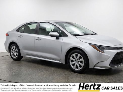 Used 2025 Toyota Corolla LE image 1