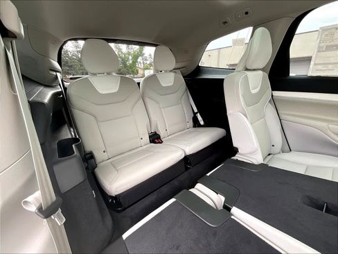 New 2025 Volvo EX90 Ultra image 27