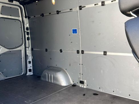 Used 2023 Mercedes-Benz Sprinter 2500 image 9