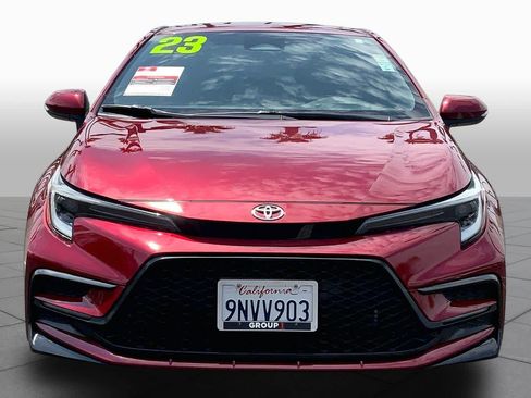 Used 2023 Toyota Corolla SE w/ SE Premium Package FWD image 3