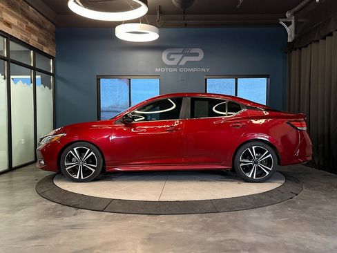 Used 2021 Nissan Sentra SR image 6