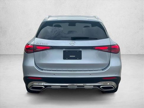 New 2026 Mercedes-Benz GLC 300 GLC 300 image 8