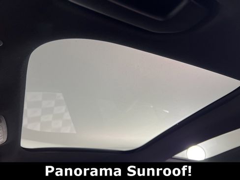 Certified 2025 Mercedes-Benz GLB 250 4MATIC image 10