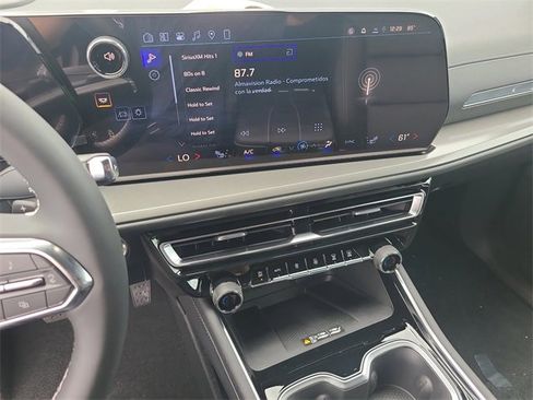 New 2026 Chevrolet Traverse LT w/ Midnight/Sport Edition image 30