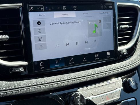 New 2026 Chrysler Pacifica Select FWD image 23