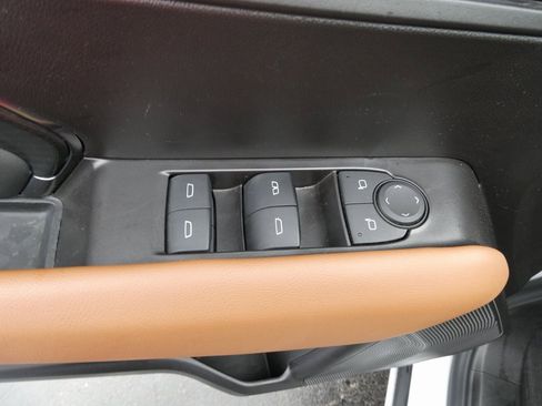 Certified 2024 GMC Canyon AT4 image 23