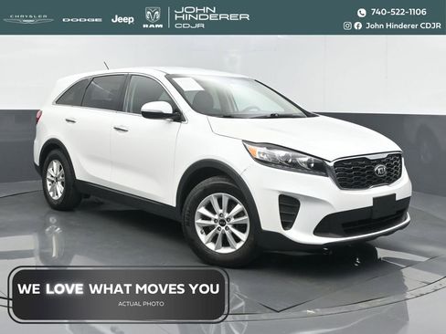 Used 2019 Kia Sorento LX FWD image 1