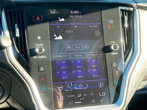 Used 2020 Subaru Outback Limited image 15