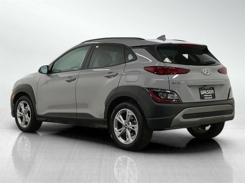Used 2023 Hyundai Kona SEL image 3