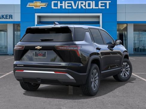 New 2026 Chevrolet Equinox LT w/ Safety and Technology Package FWD image 4