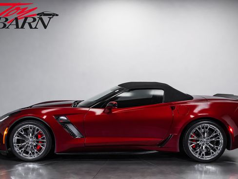 Used 2017 Chevrolet Corvette Z06 w/ Battery Protection Package RWD image 10