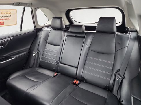 Certified 2022 Toyota RAV4 Limited image 13