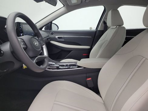 Used 2023 Hyundai Sonata SE FWD image 17