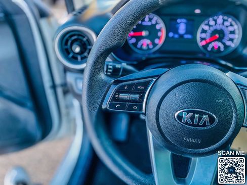 Used 2019 Kia Forte LXS image 21