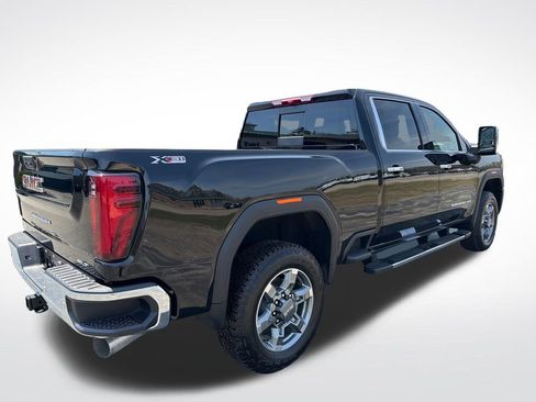 New 2026 GMC Sierra 2500 SLT w/ SLT Premium Package AWD/4WD image 6
