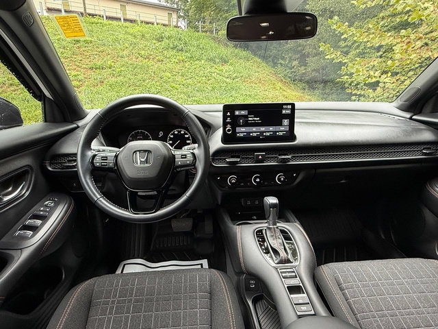 Used 2026 Honda HR-V Sport image 10